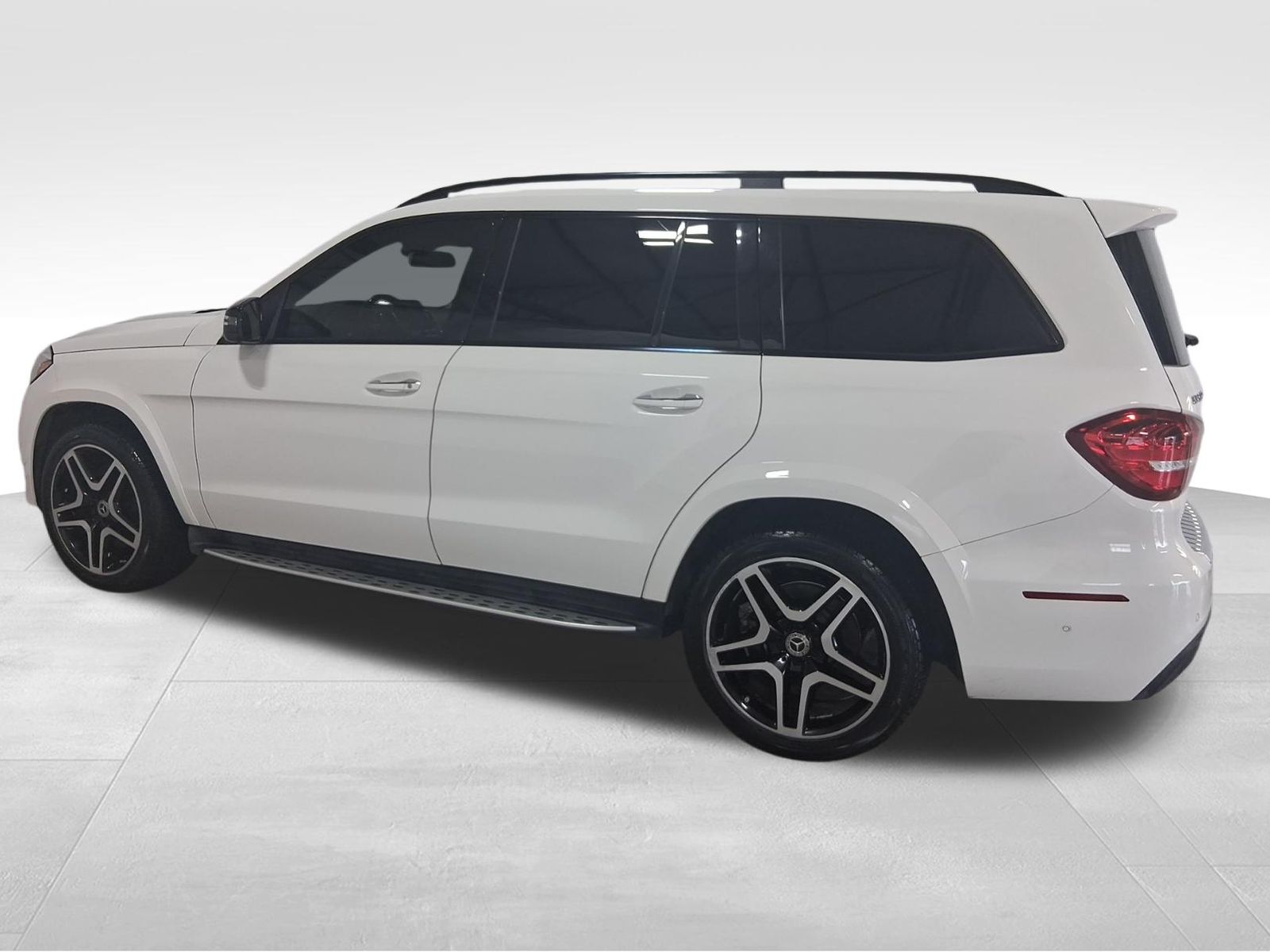 Used Car 2018 Mercedes-benz Gls  Gls 550 For Sale Under $30,000 In Austin, Texas