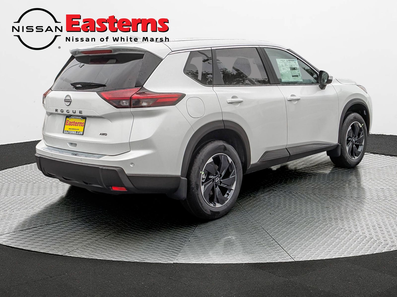 2026 Nissan Rogue SV photo 4