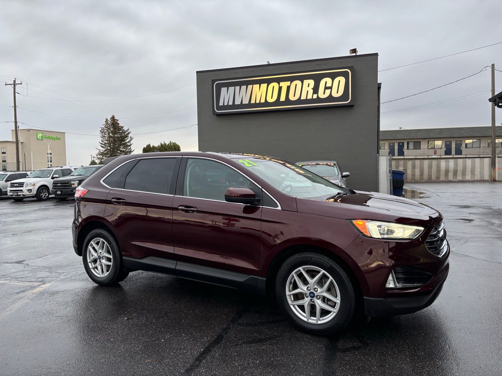 2021 Ford Edge SEL's photo
