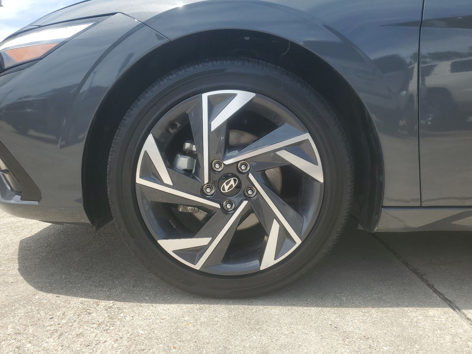 2025 Hyundai Elantra SEL Convenience Gray at Toyota of Kenner