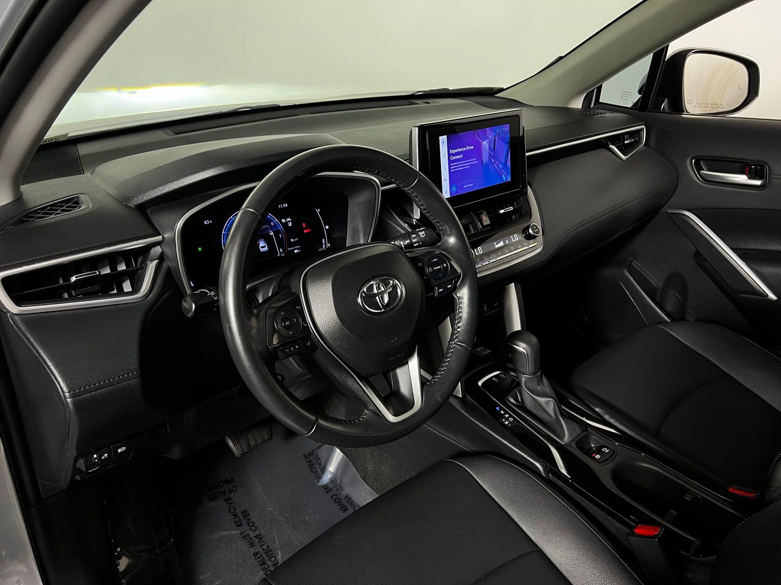 Thumbnail: 2023 Toyota Corolla Cross - 12