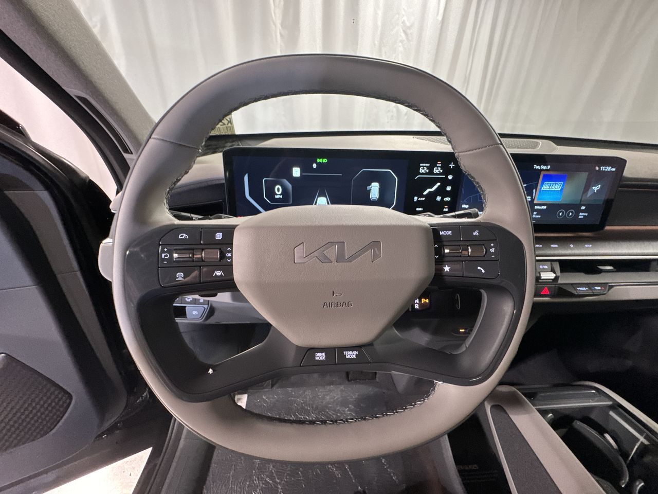 2026 Kia EV9 Land AWD photo 20