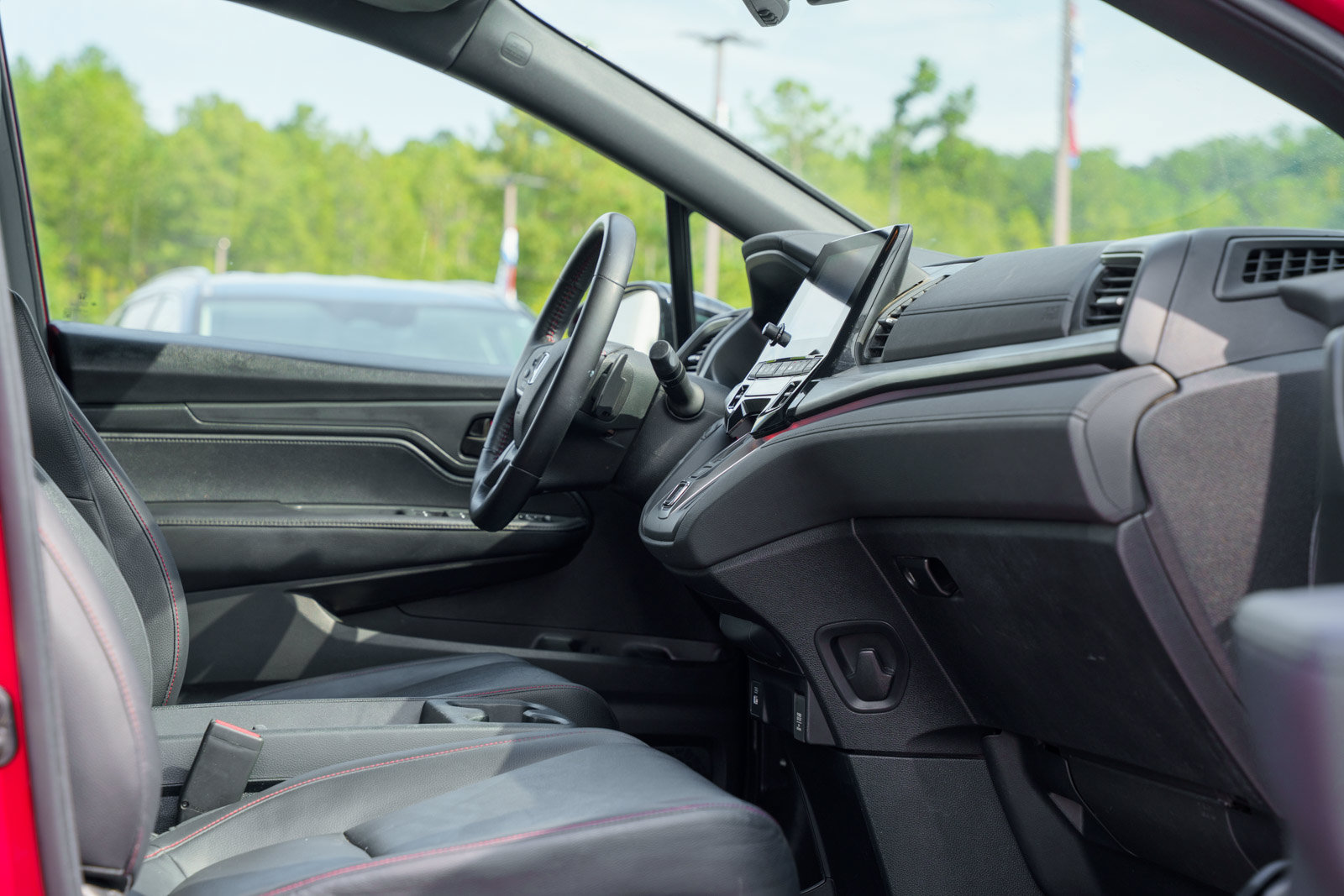 Used 2025 Honda Odyssey Van