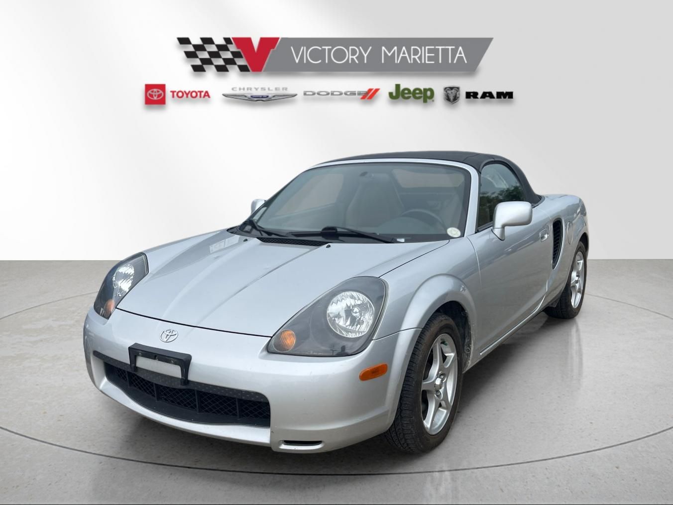 2002 Toyota MR2 Spyder 2 Dr STD Convertible