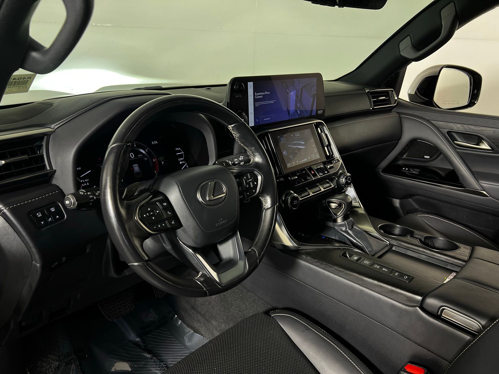 Thumbnail: 2024 Lexus LX - 12
