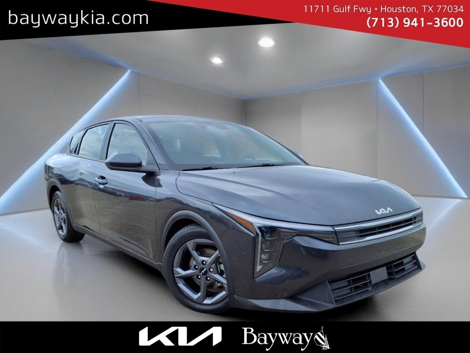 Interstellar Gray 2025 Kia K4 Sedan Front-Wheel Drive Continuously Variable Transmission