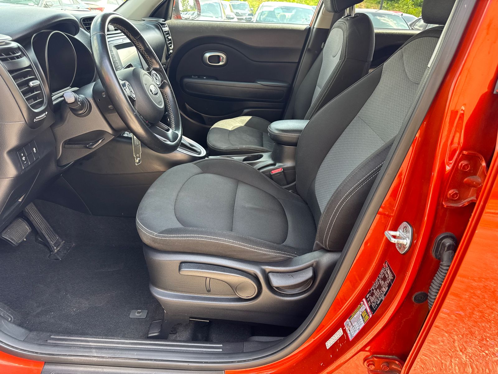 Used 2019 Orange Kia Plus image 9