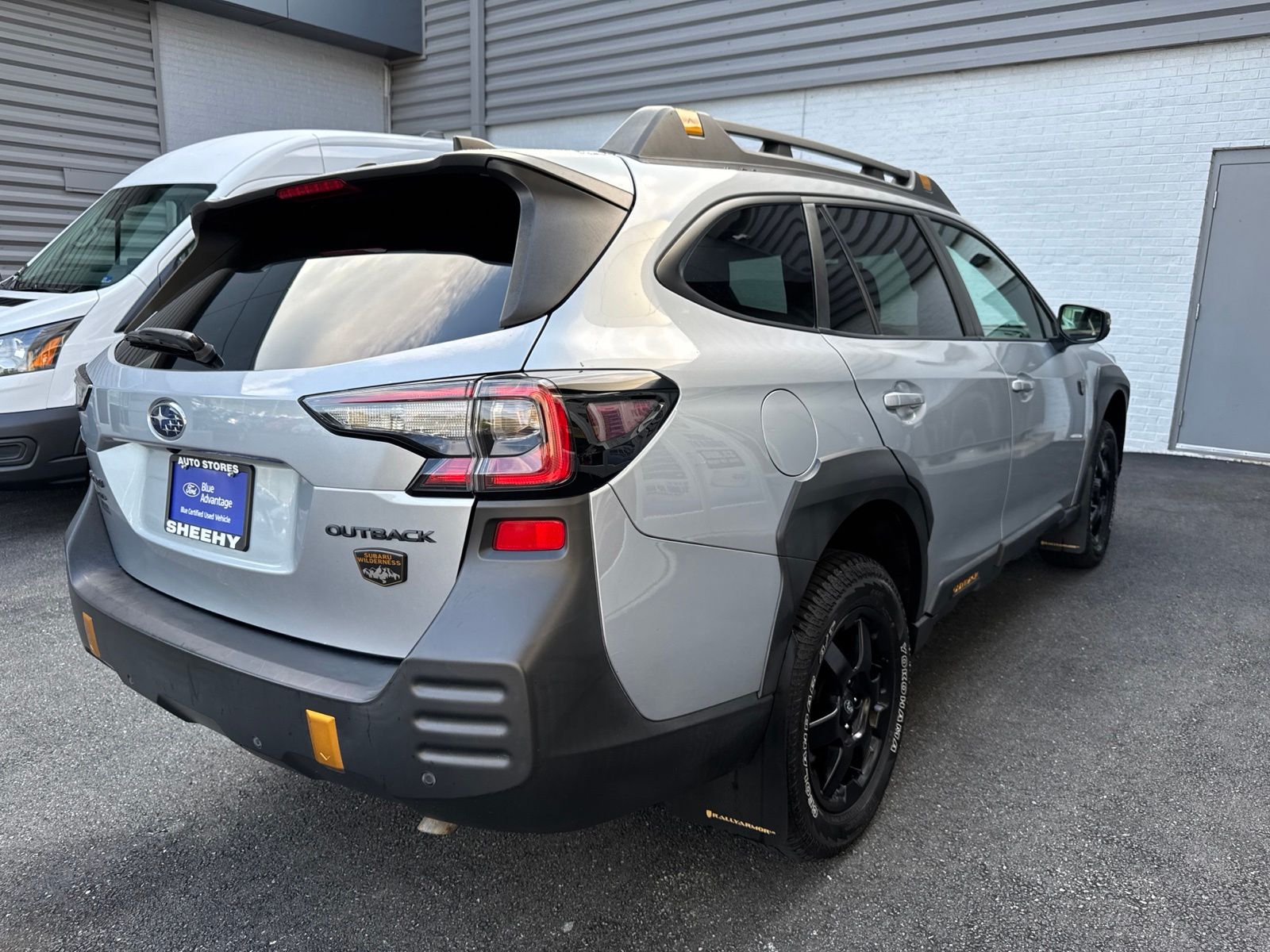 Used 2023 Ice Silver Metallic Subaru Wilderness image 13