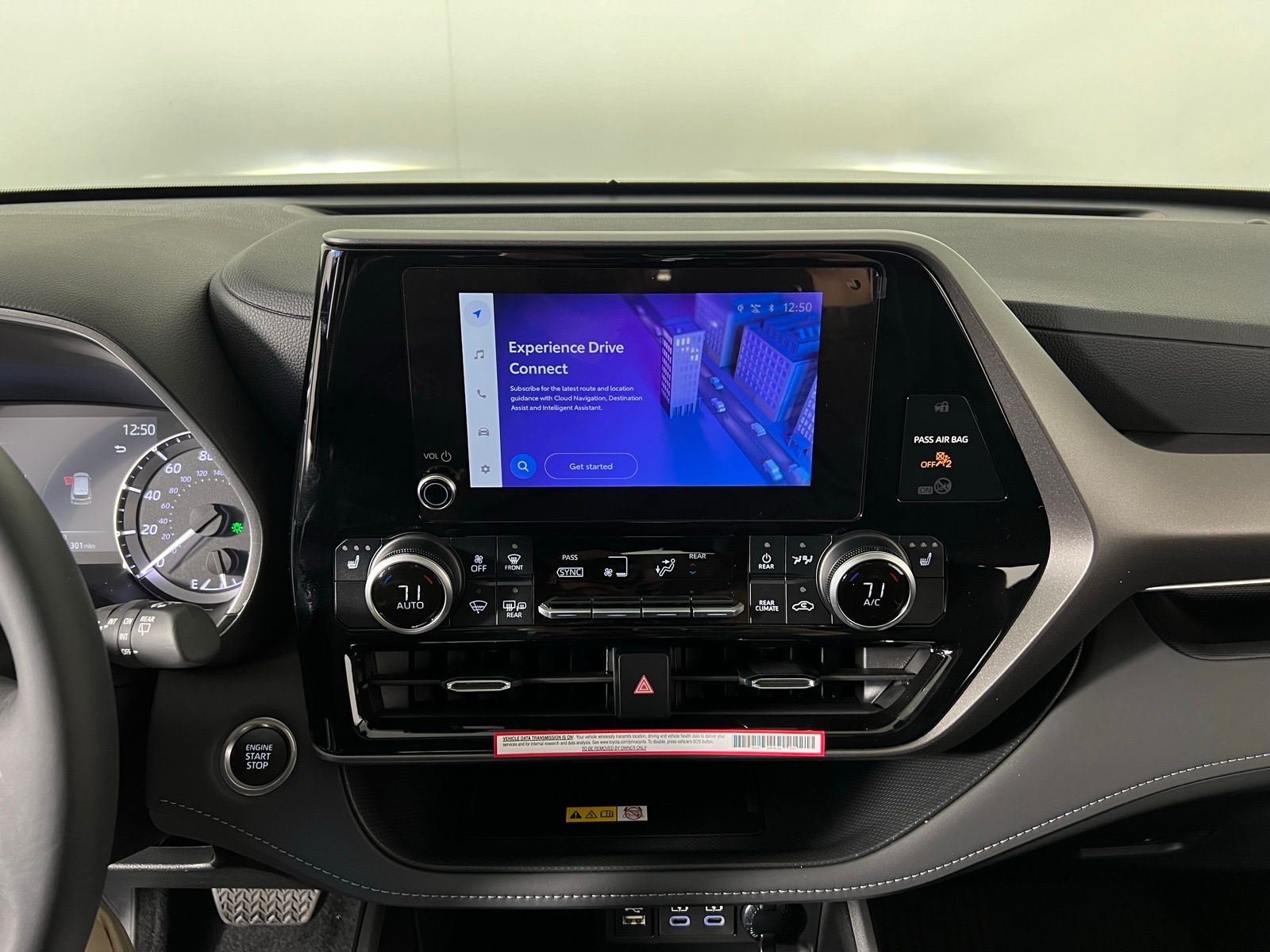 2025 Toyota Highlander XLE 14