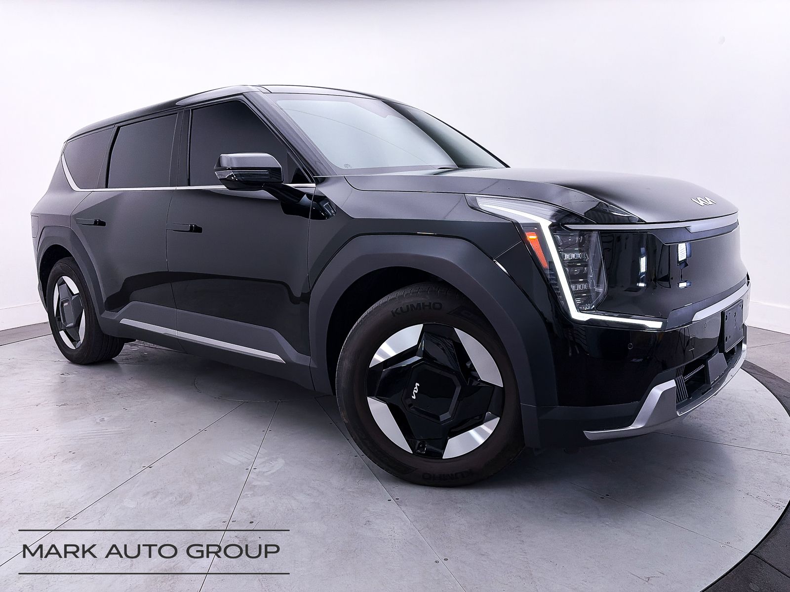 2024 Kia EV9 Light Long Range