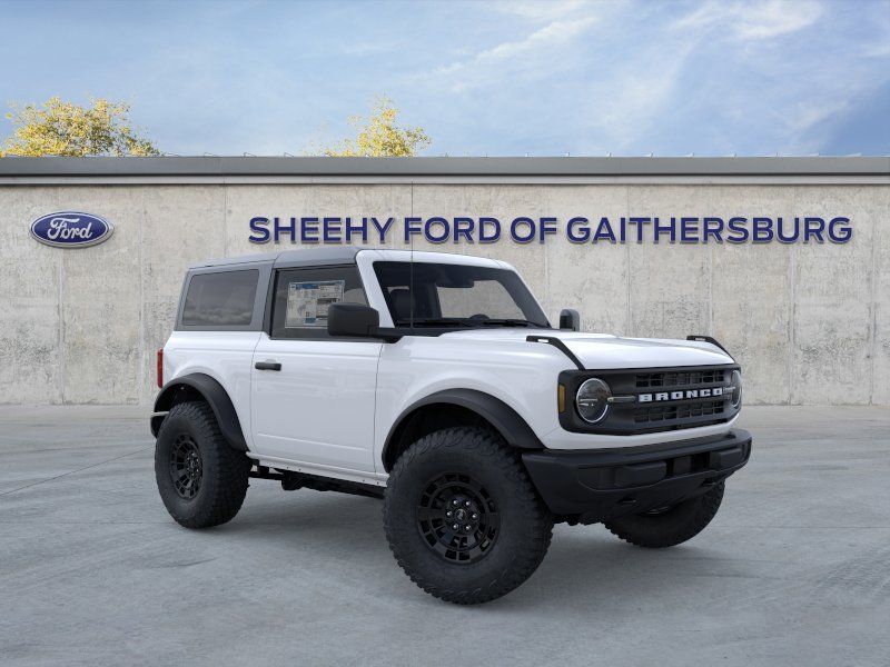 2026 Ford Bronco Base 4x4's photo