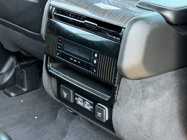 Used 2022 Metallic Jeep Series II image 33