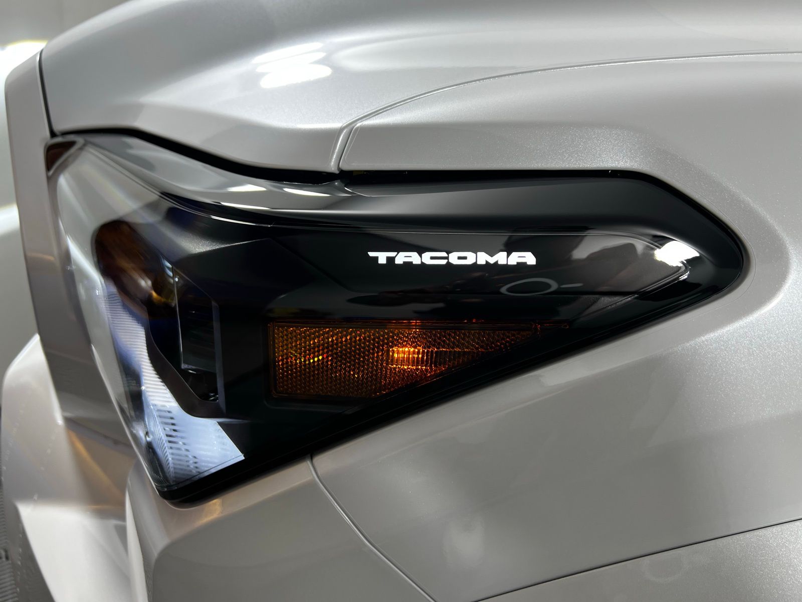 Thumbnail: 2025 Toyota Tacoma - 21