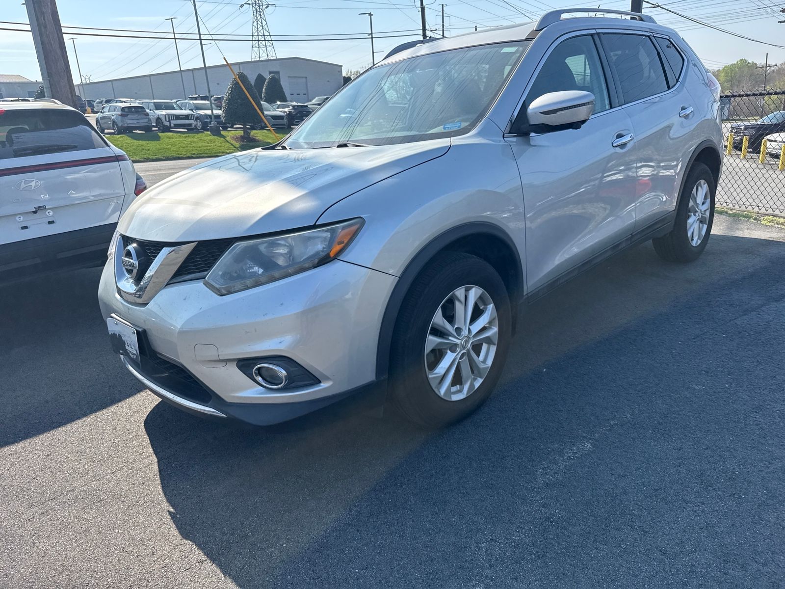 Brilliant Silver 2016 Nissan Rogue SV AWD SUV / Crossover All-Wheel Drive Continuously Variable Transmission