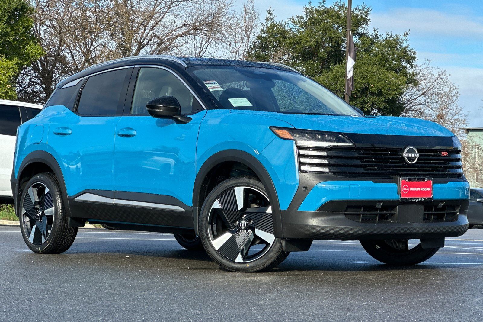 Arctic Ice Blue/Black 2026 Nissan Kicks SUV / Crossover All-Wheel Drive Continuously Variable Transmission