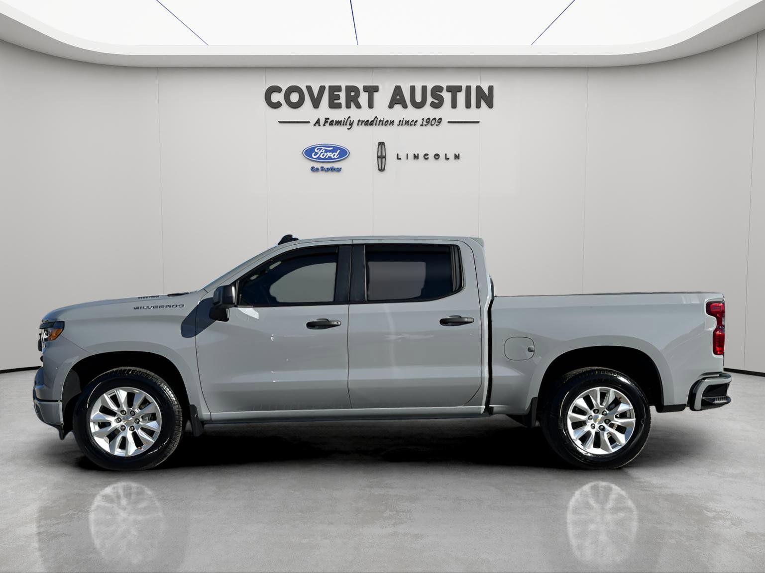 Used Car 2025 Chevrolet Silverado 1500  Custom For Sale Under $40,000 In Austin, Texas