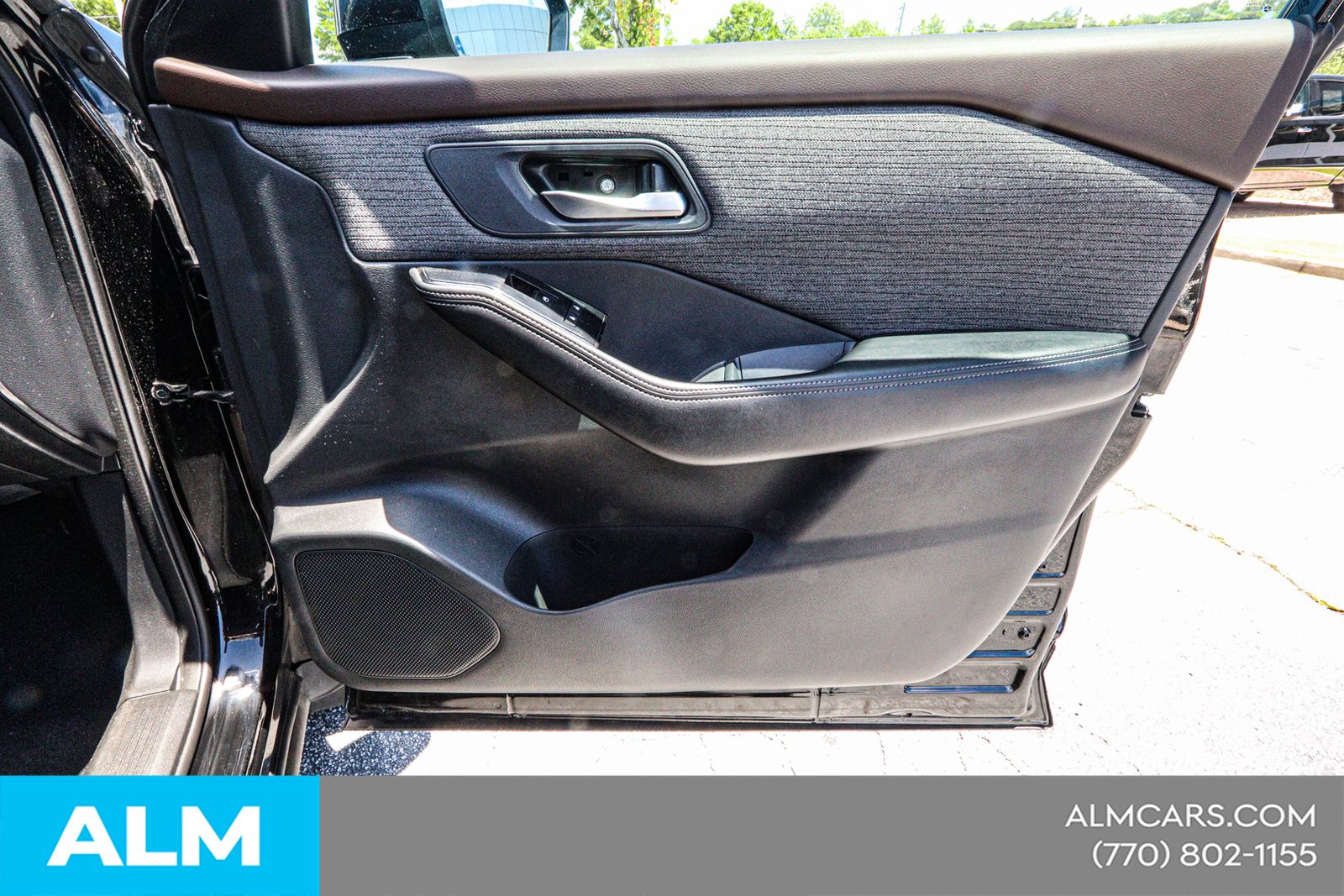 Used 2023 Black Nissan SV image 44