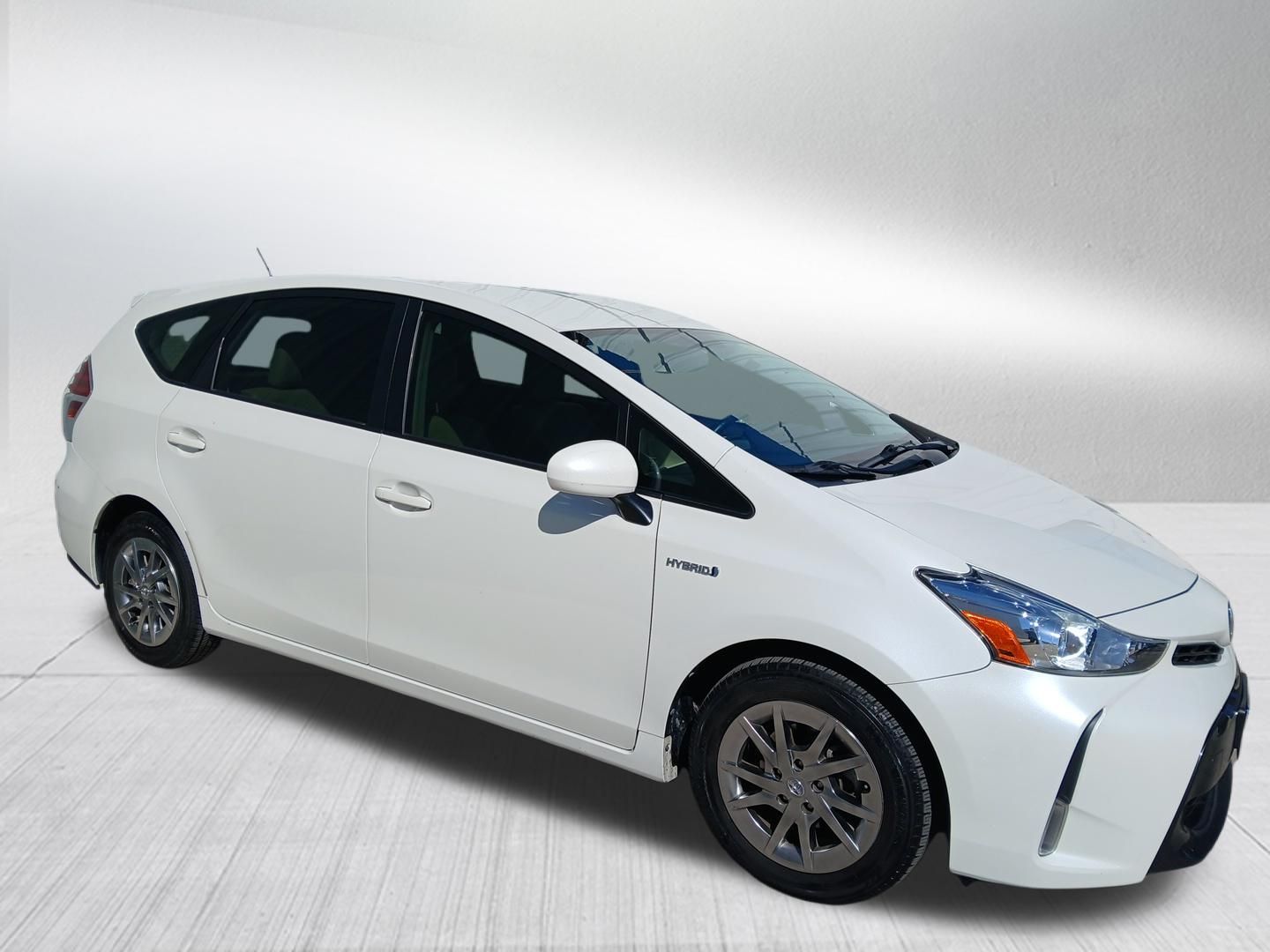 Used Car 2017 Toyota Prius V  For Sale Under $20,000 In Austin, Texas