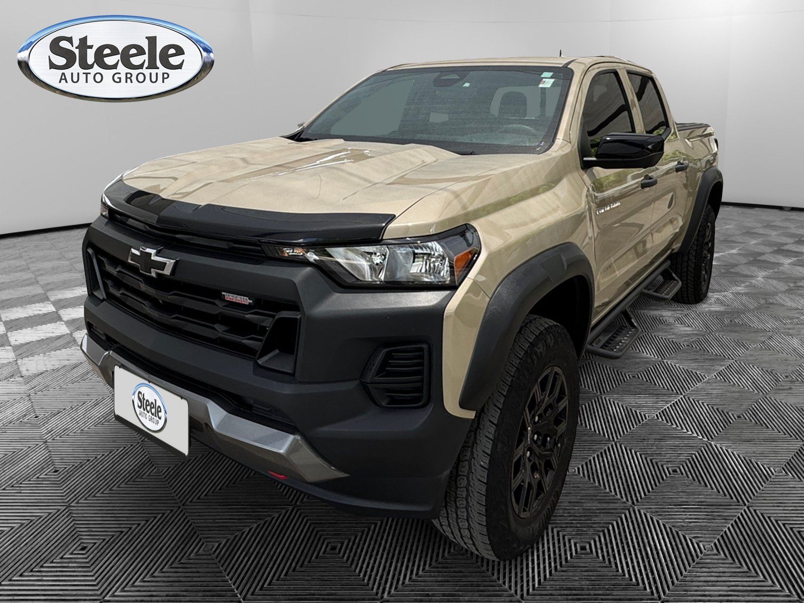 Sand Dune Metallic 2023 Chevrolet Colorado Pickup Truck Four-Wheel Drive 8-Speed Automatic