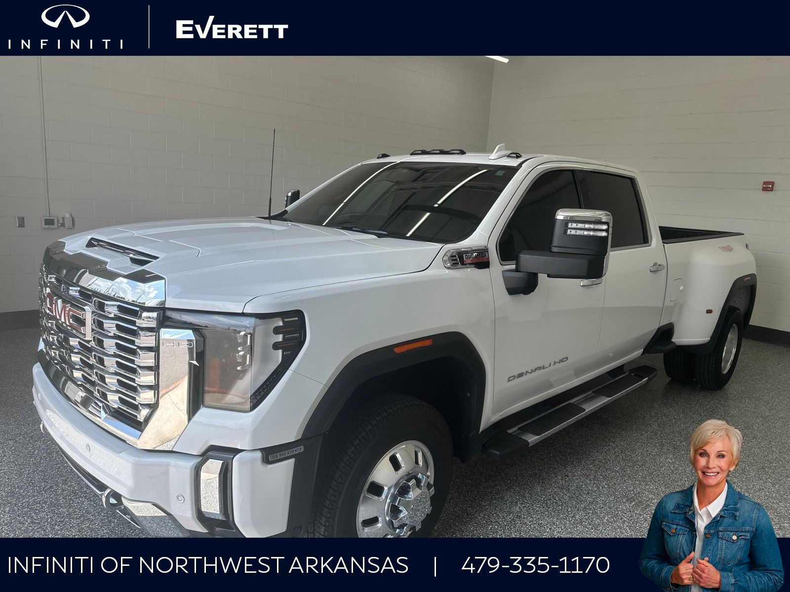 Summit White 2024 GMC Sierra 3500HD Pickup Truck Four-Wheel Drive Automatic