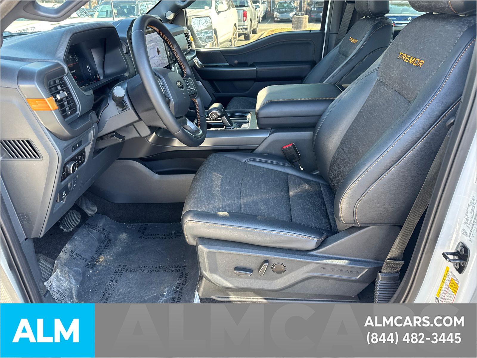 Used 2025 Oxford White Ford Tremor image 10