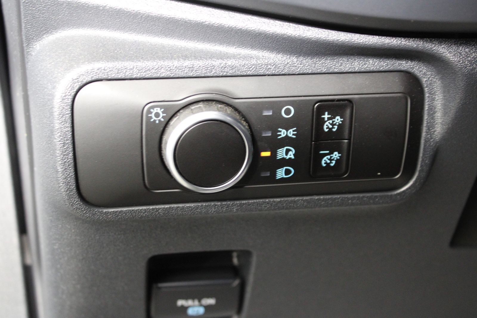Used 2025 Beige Ford Big Bend image 15