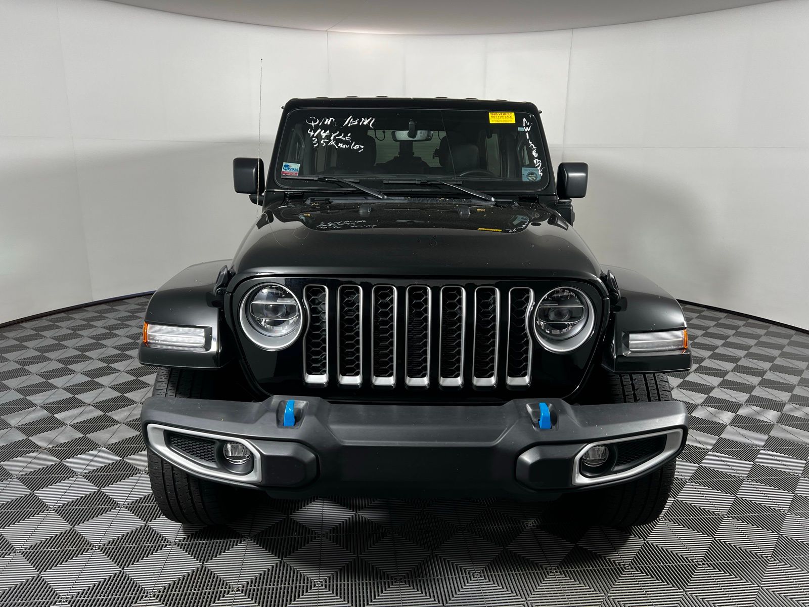 Thumbnail: 2022 Jeep Wrangler - 2