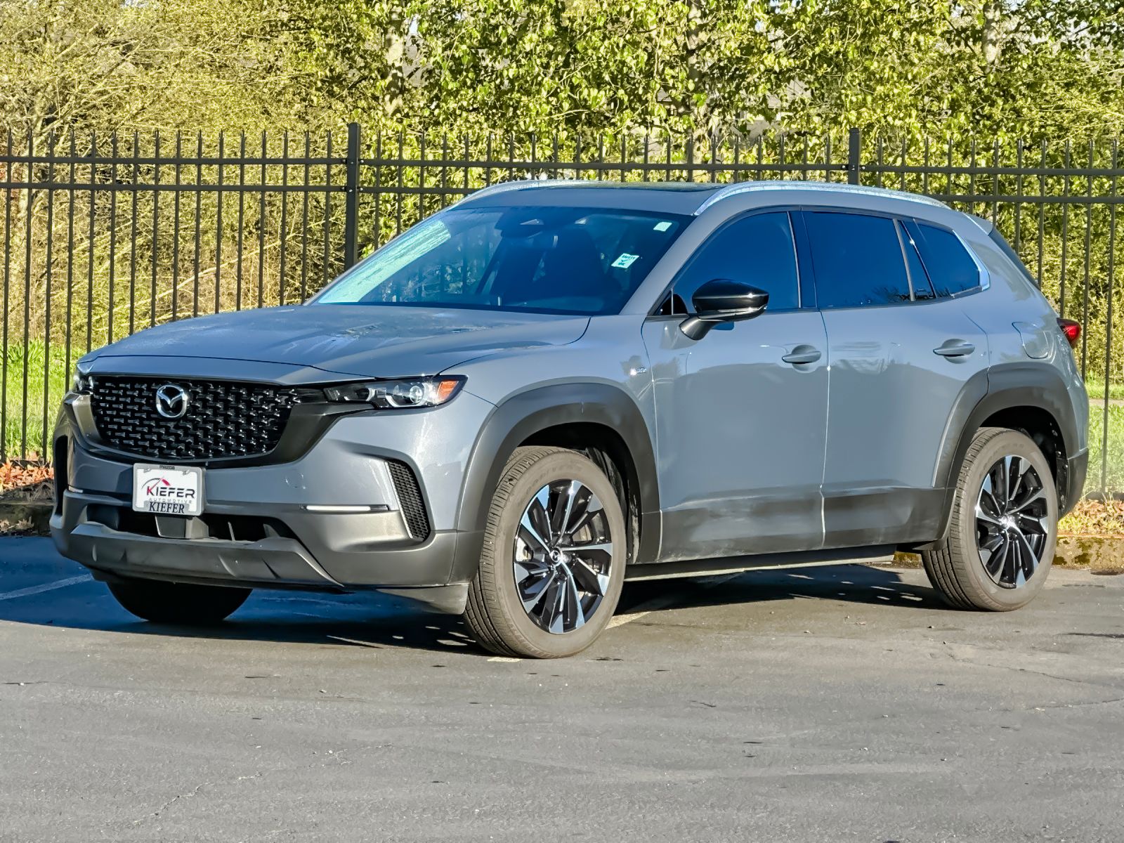 View vehicle photo 7