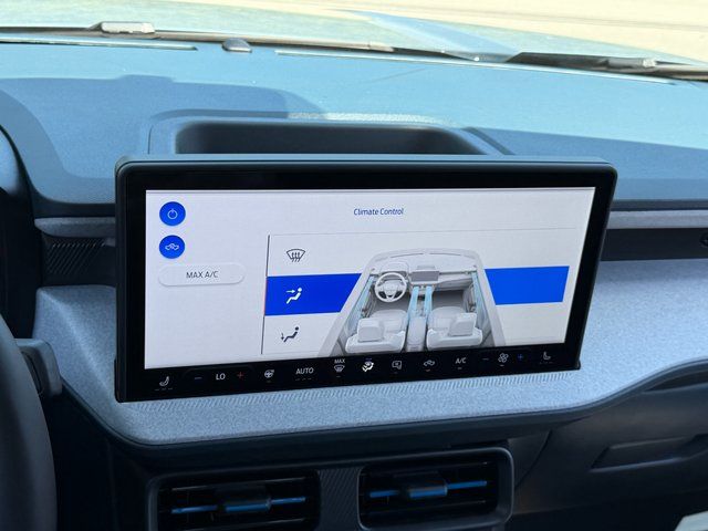 New 2026 Azure Gray Metallic Tri-Coat Ford XLT image 23