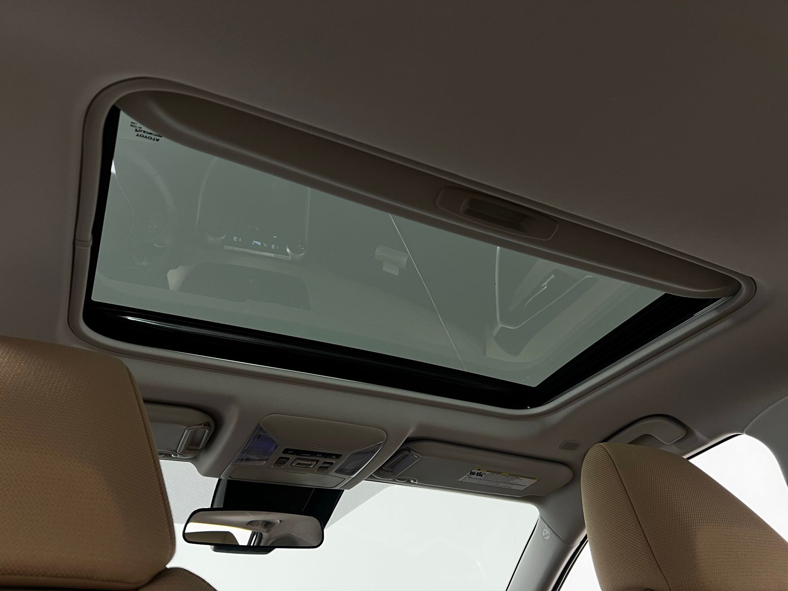 Thumbnail: 2025 Toyota RAV4 - 21