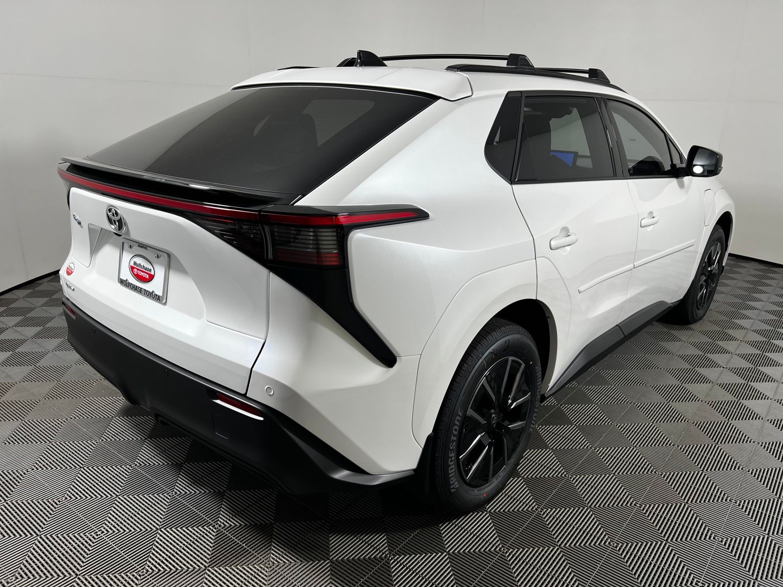 Thumbnail: 2026 Toyota bZ - 5