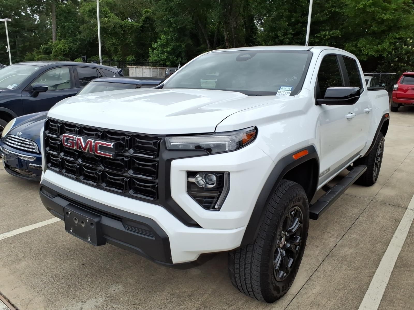 2024 GMC Canyon Elevation White at Toyota of Victoria