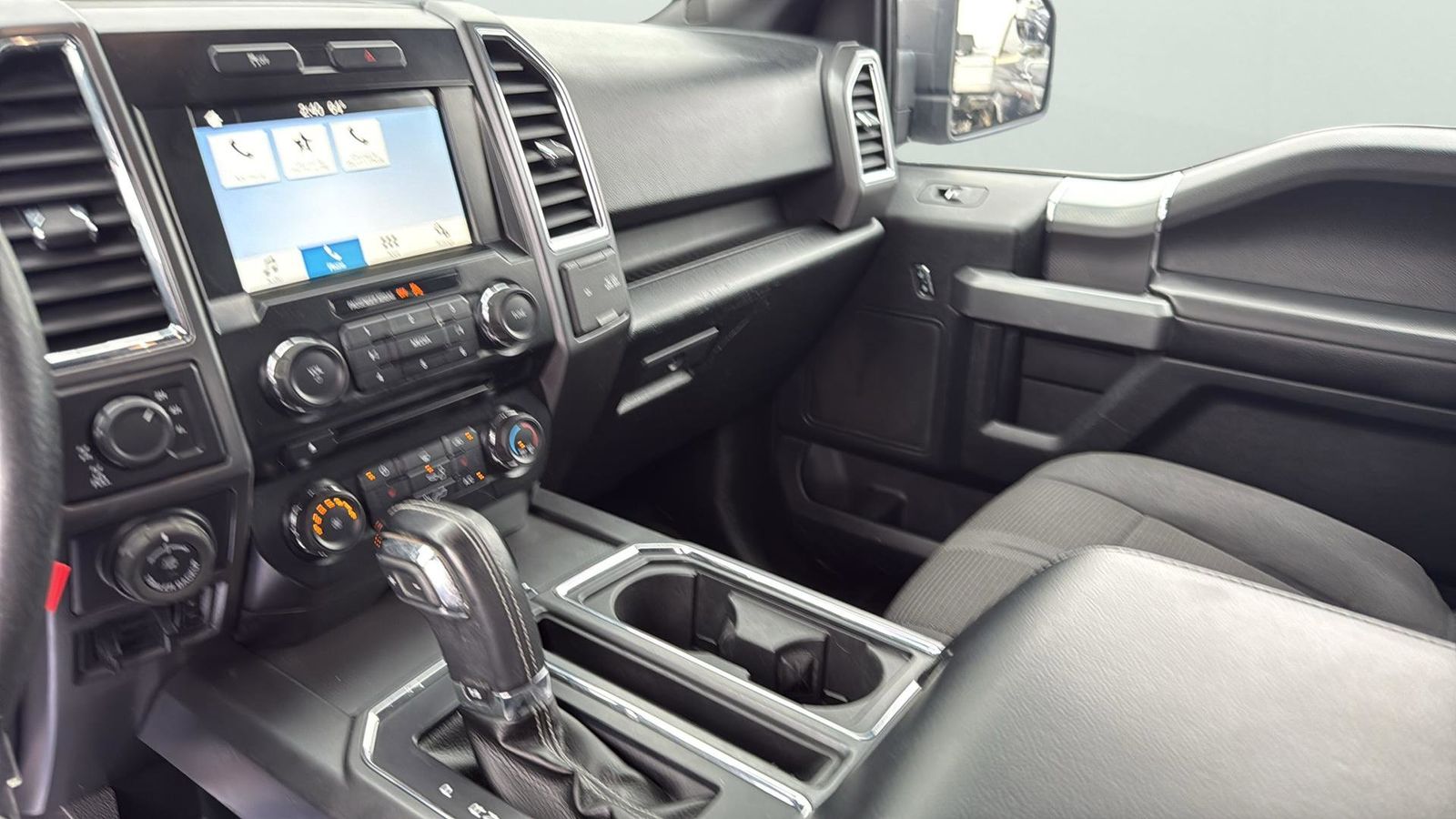 Used Car 2016 Ford F-150  Xlt For Sale Under $25,000 In Austin, Texas