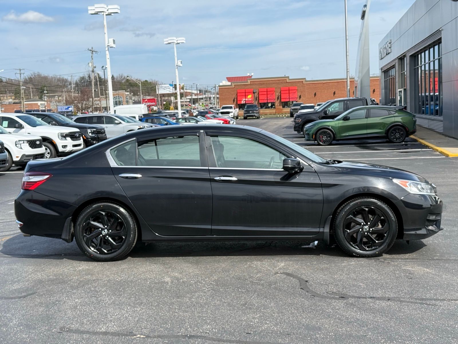 View vehicle photo 2