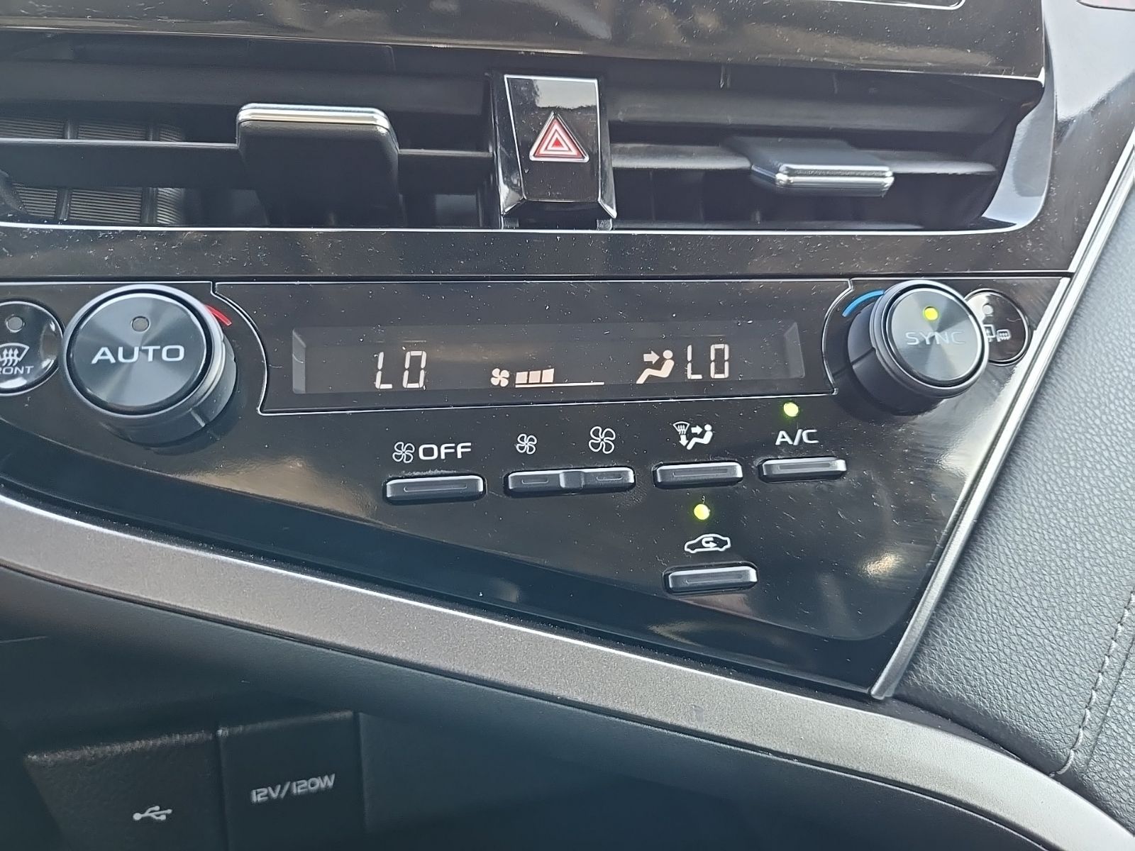 2024 Toyota Camry SE Nightshade - Photo 33