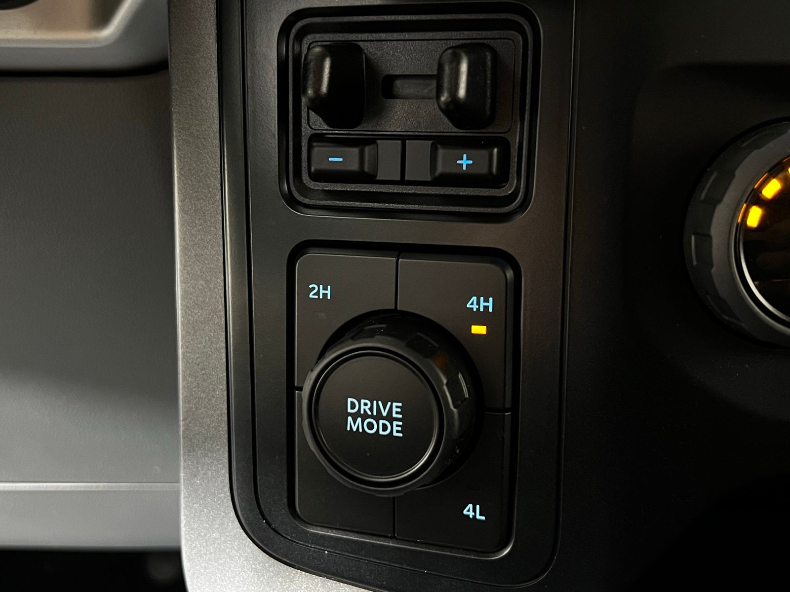 Thumbnail: 2022 Ford F-150 - 20