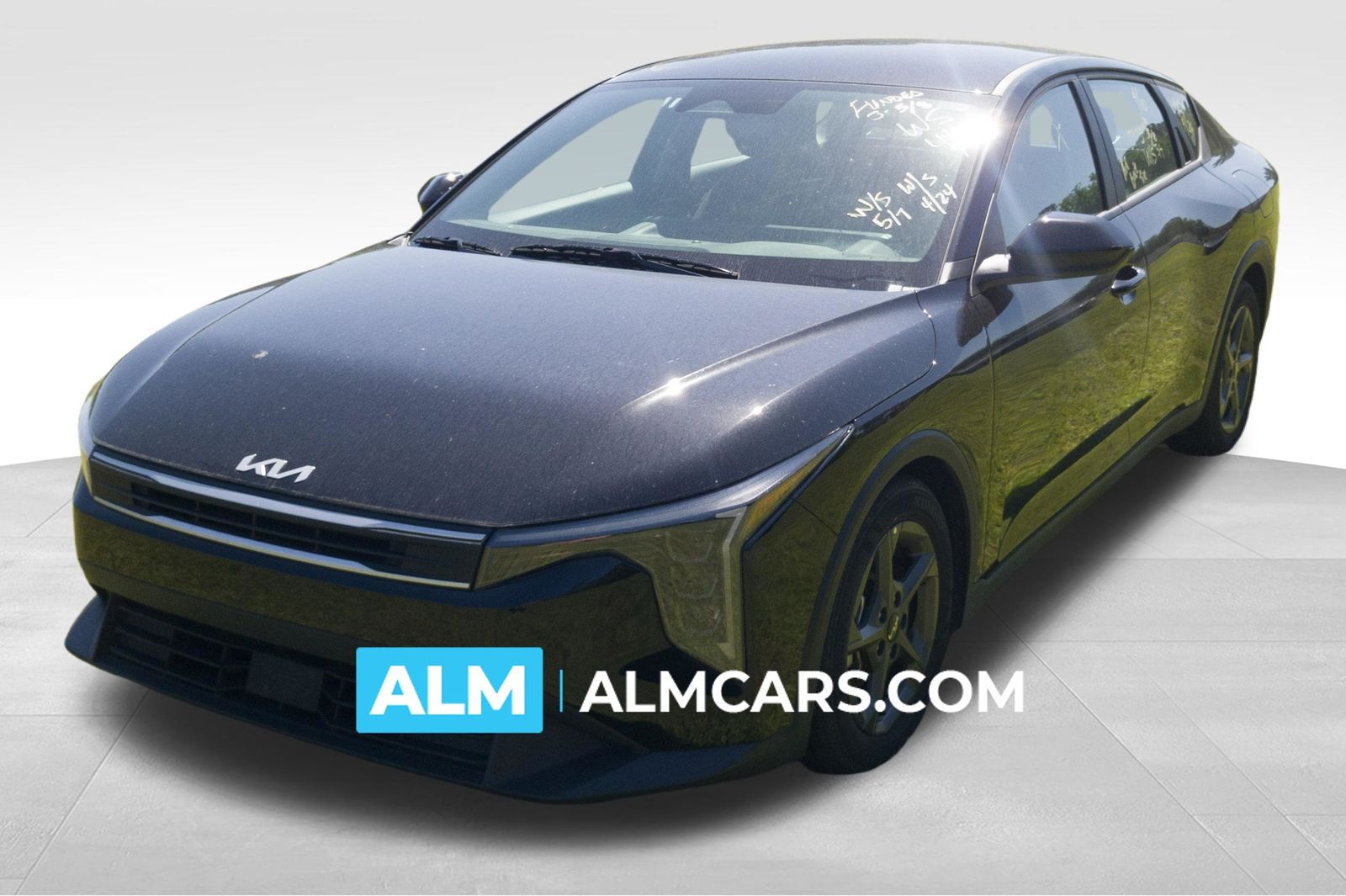 2025 Kia K4 LXS AT's photo