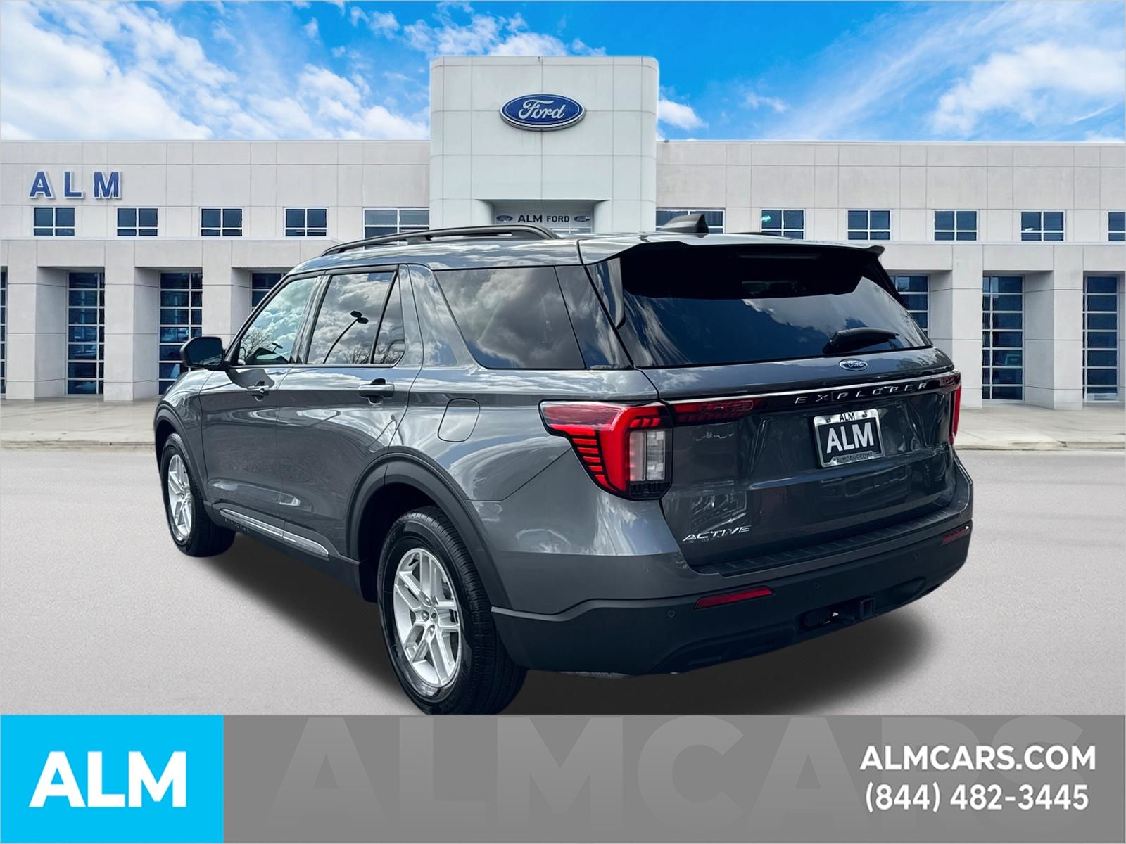 Used 2025 Gray Ford Active image 8