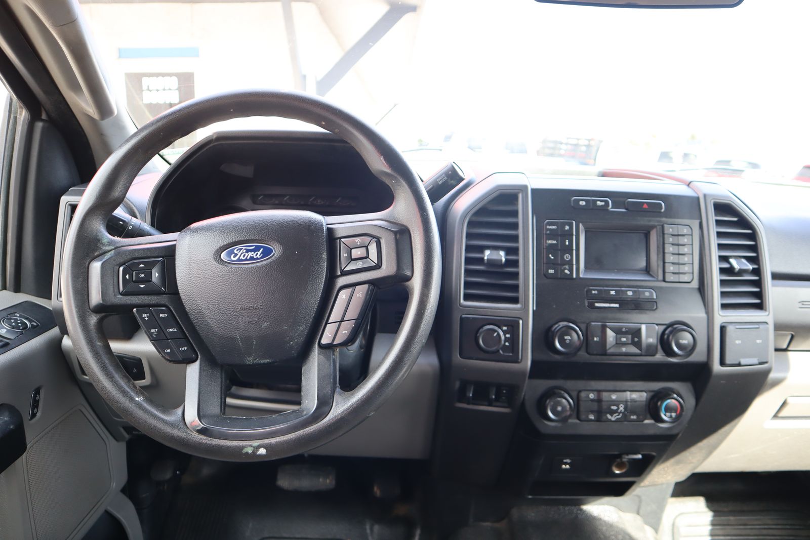 2020 Ford F-350SD XL photo
