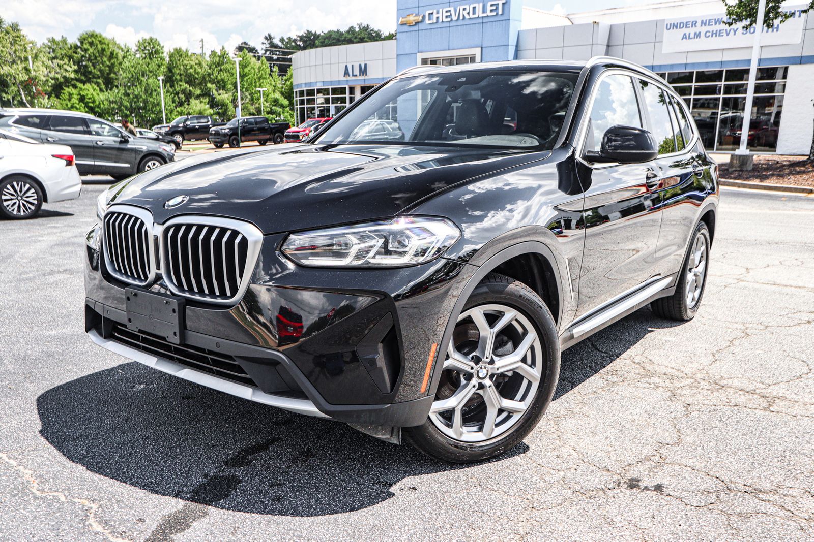 2023 BMW X3 30i's photo