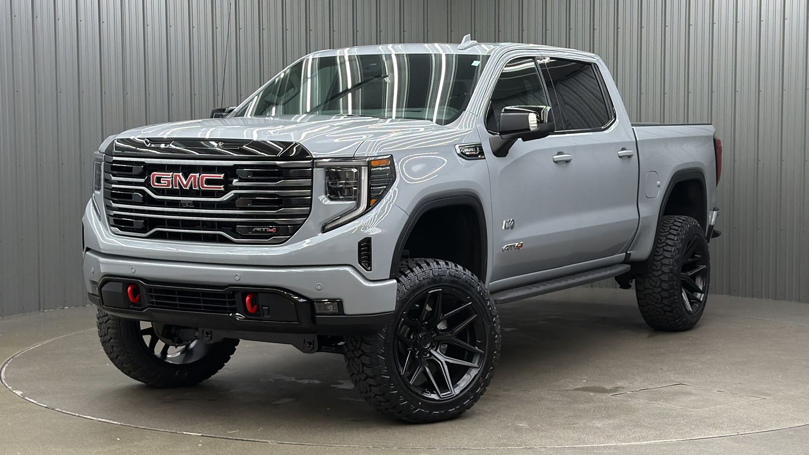 Thunderstorm Gray 2025 GMC Sierra 1500 AT4 Crew Cab 4WD Pickup Truck Four-Wheel Drive Automatic