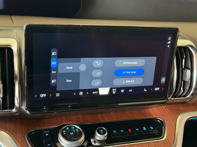 New 2026 Star White Metallic Tri-Coat Ford King Ranch image 29