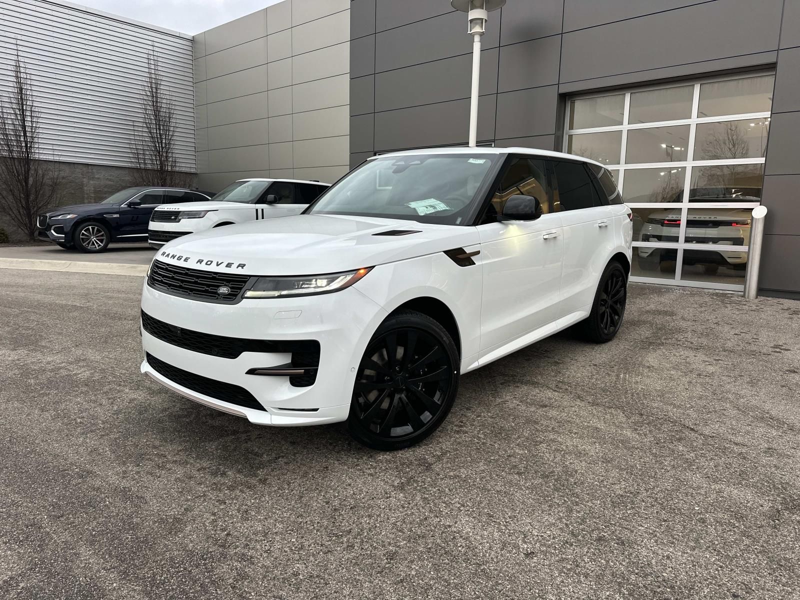 2026 Land Rover Range Rover Sport P400 Dynamic SE AWD