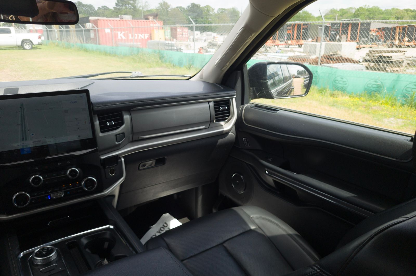 Used 2024 Black Ford XLT image 16