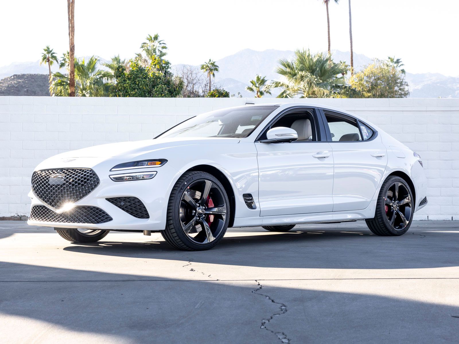Uyuni White 2026 Genesis G70 Sedan Rear-Wheel Drive 8-Speed Automatic