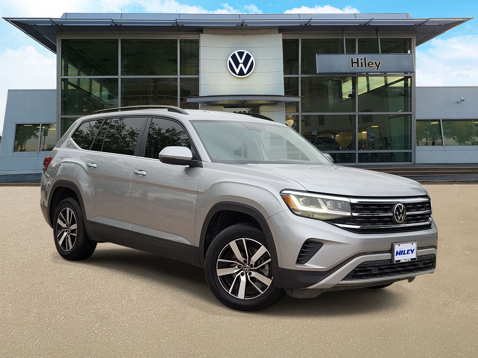2023 Volkswagen Atlas 2.0T SE