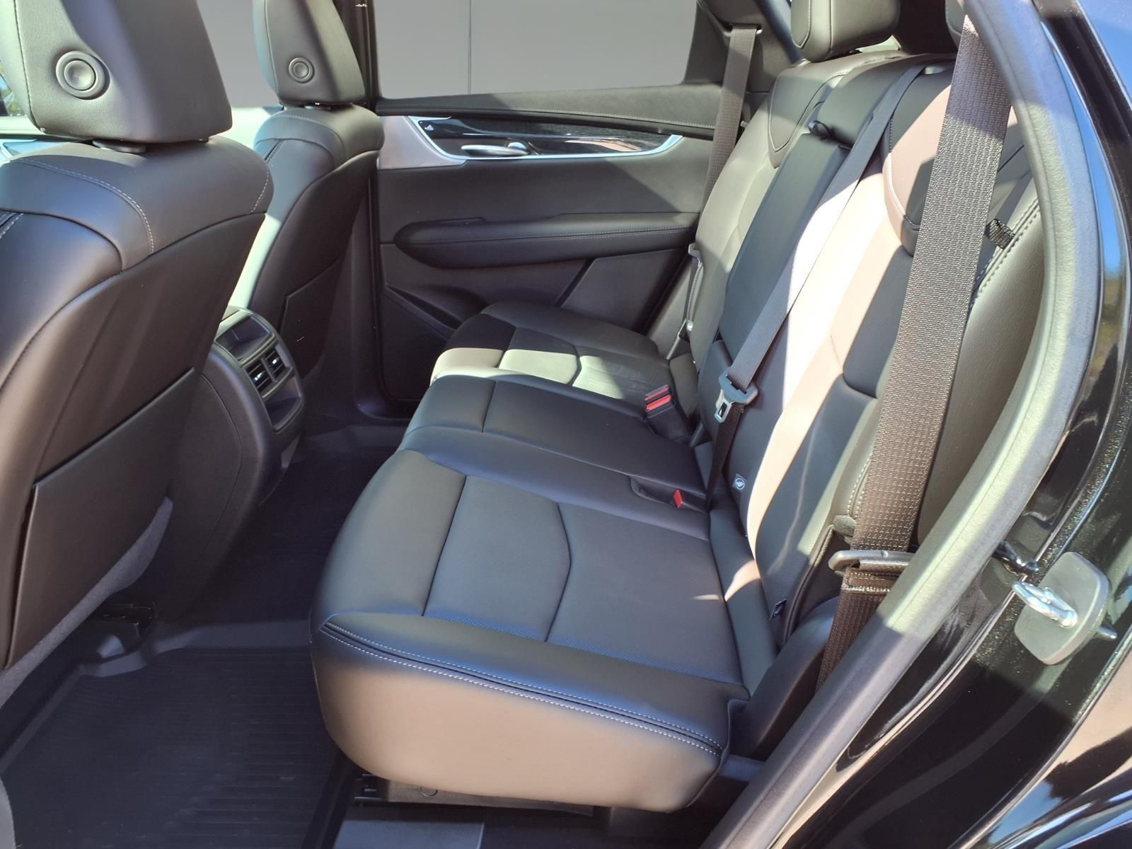 2023 Cadillac XT5 Premium Luxury Black at Bayway Cadillac of The Woodlands