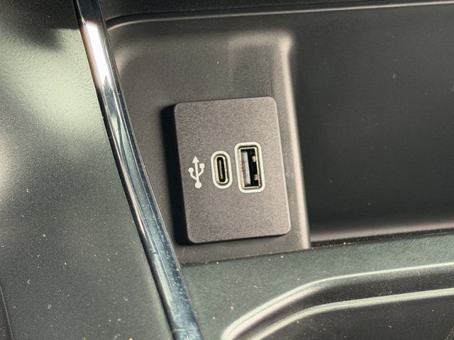 New 2026 Oxford White Ford STX image 26