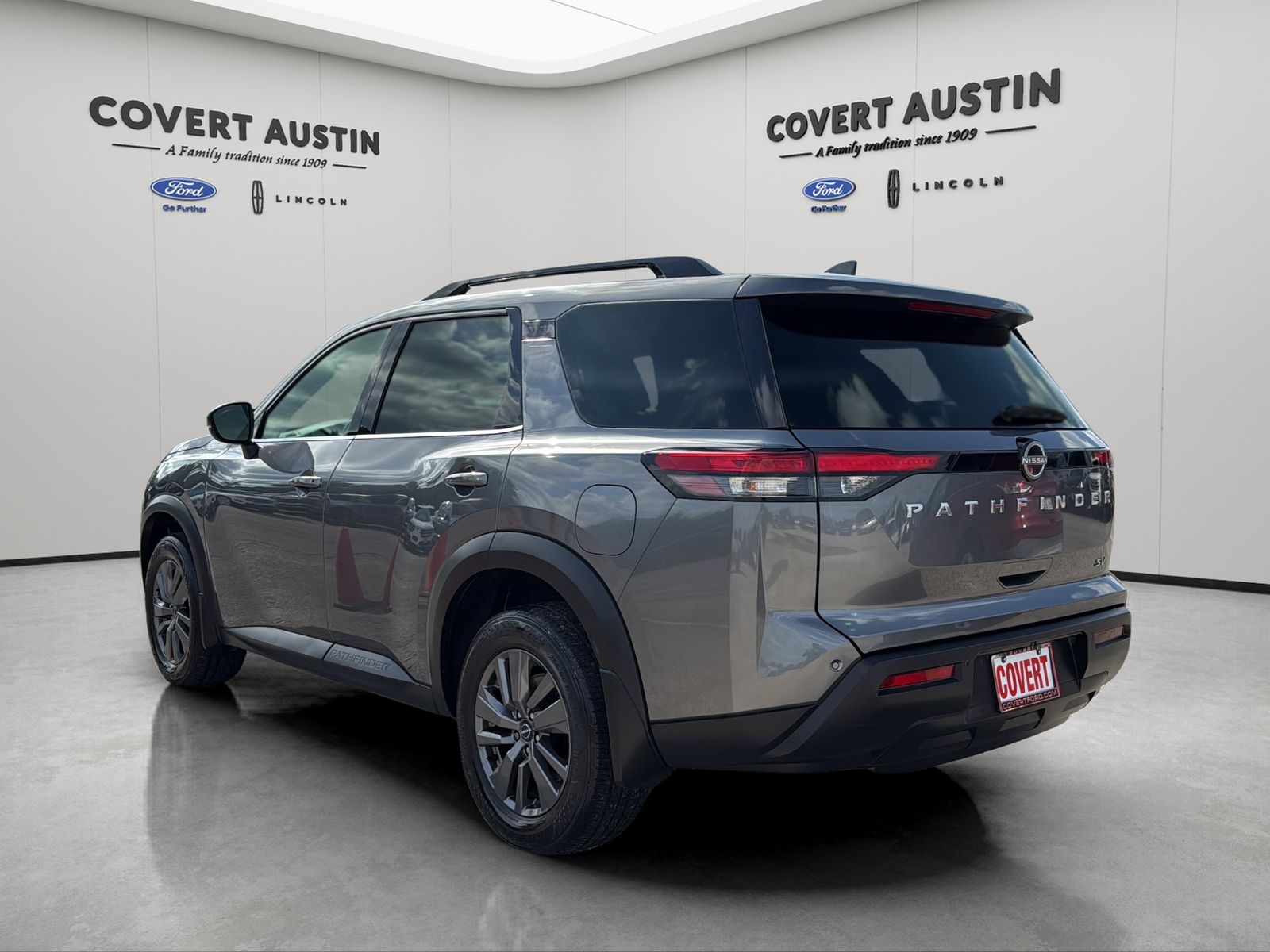 Used Car 2024 Nissan Pathfinder  Sv For Sale Under $30,000 In Austin, Texas