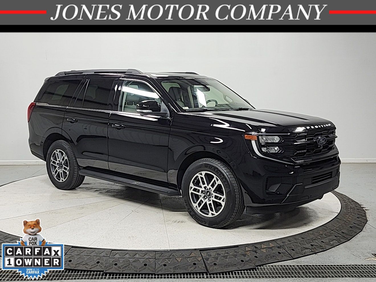 Agate Black Metallic 2025 Ford Expedition SUV / Crossover 4X2 Automatic